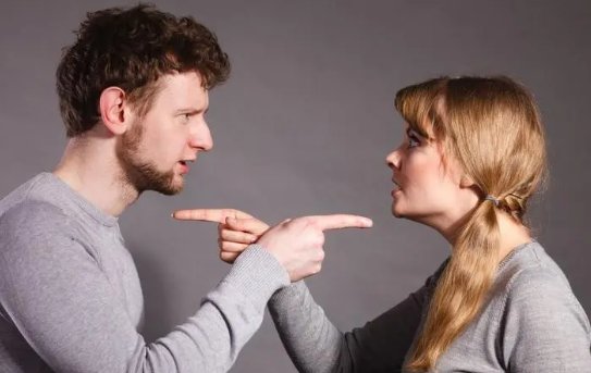 argue的名词形式是什么