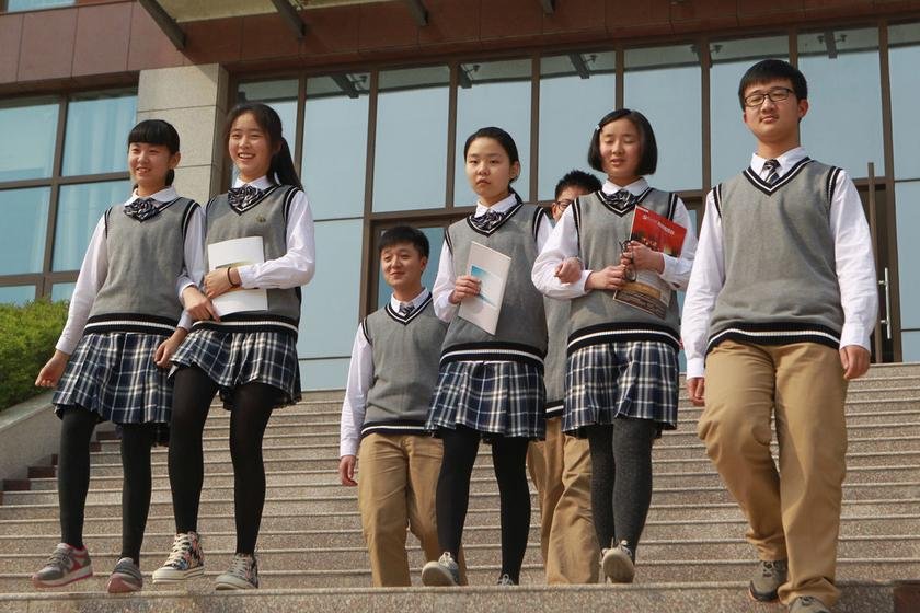 两高中女生遭同学杀害案将开庭,这件事起因是什么?