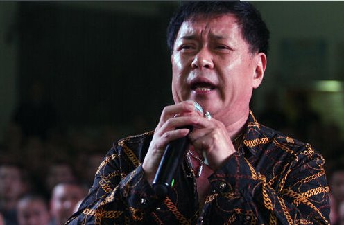 有句歌词“菜里没有一滴油”是什么歌