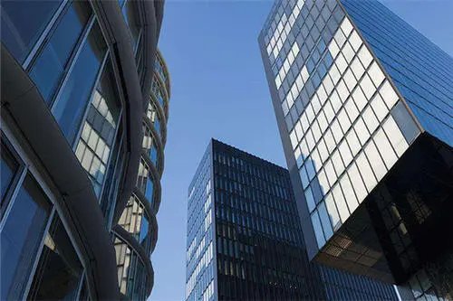 房企集体遭遇流动性紧张，为何会出现这一现象？