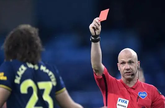 足球红牌是什么意思啊？