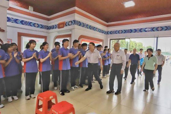 百色助学详细过程