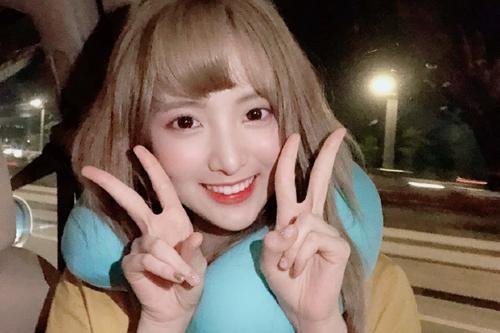 郑乃馨人鱼泡泡裙造型上线，你认为她此次对造型的演绎如何？