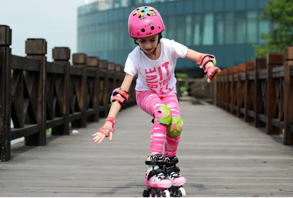 新手初学旱冰教程是怎么样的？