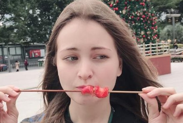 有一个国外的女朋友是什么体验？