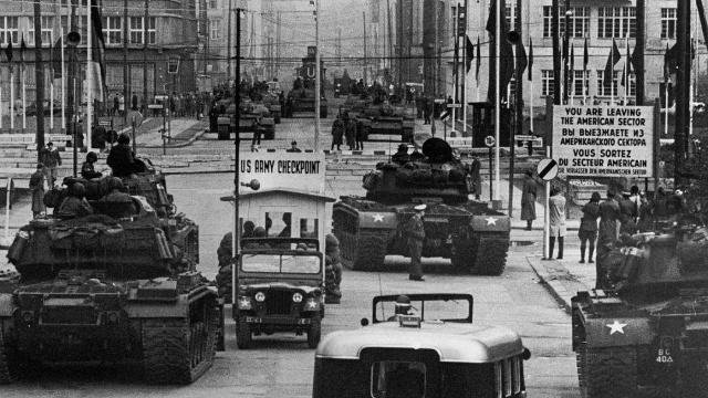 真正的世界首富不是比尔盖茨，而是美国财政局的一名特工，为什么？