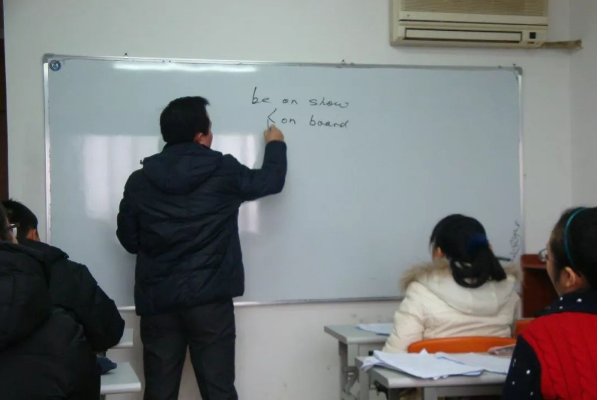 初三可以补课吗？