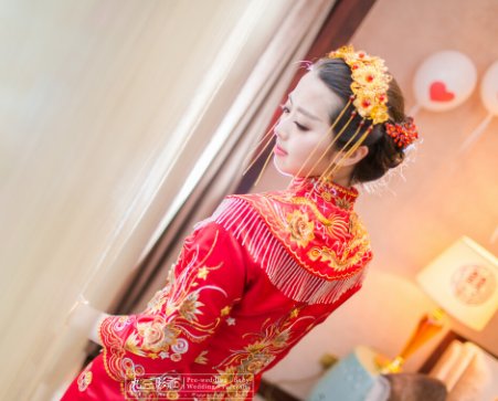 山东一新娘结婚找六个跟拍摄影师，摄影师行业有多“内卷”？