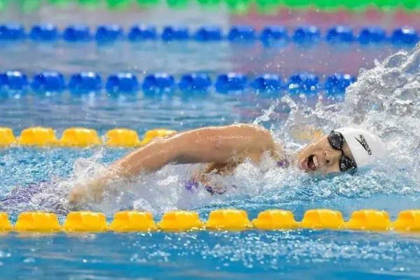 400米自由泳世界纪录多少