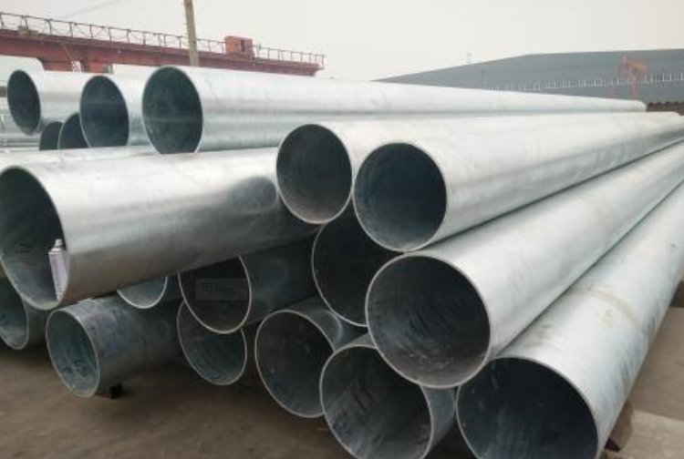 镀锌铁管和镀锌钢管区别？还是叫法不同其实都是简称镀锌管？