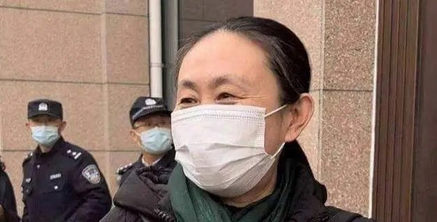 审判长当庭谴责刘鑫不感恩，审判长为何会这么说？