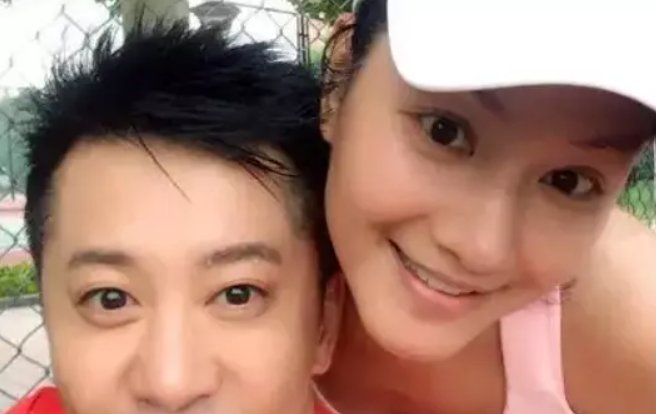 毛宁的妻子是谁