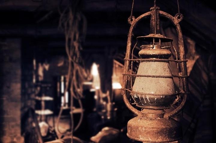 不需要电源的灯