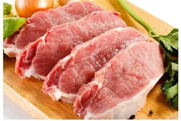 生猪生产供给充足，猪肉供应阶段性过剩，导致其过剩的原因是什么？