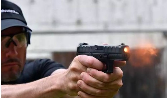 手枪射击动作要领是什么？