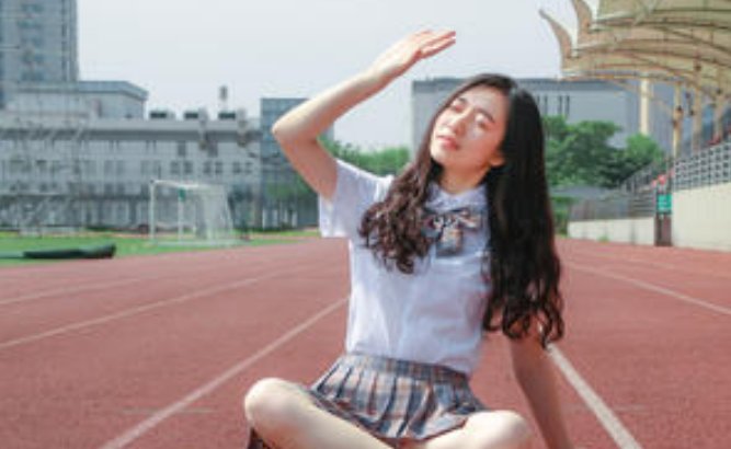 女朋友和前任同居过怎么办？