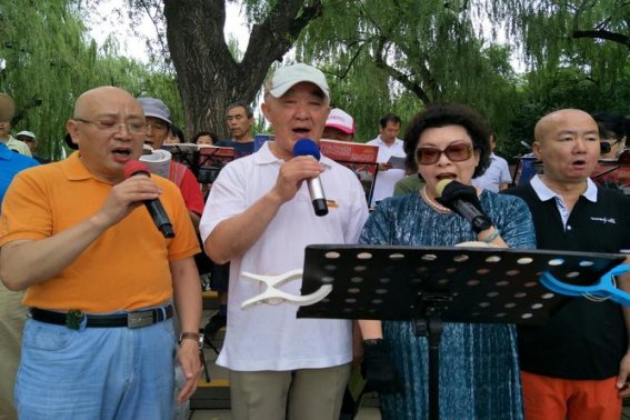 阕的拼音怎么读