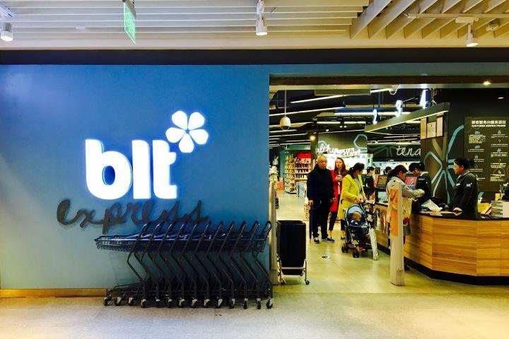 央视“新闻联播”上海超市画面被质疑“摆拍”,官方对此作何回应?