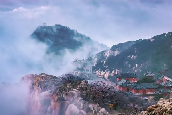 我国“五岳”中的“东岳”指的是()