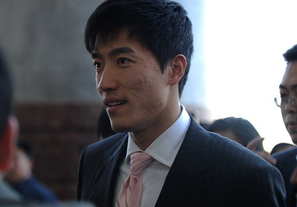 明星委员的简介