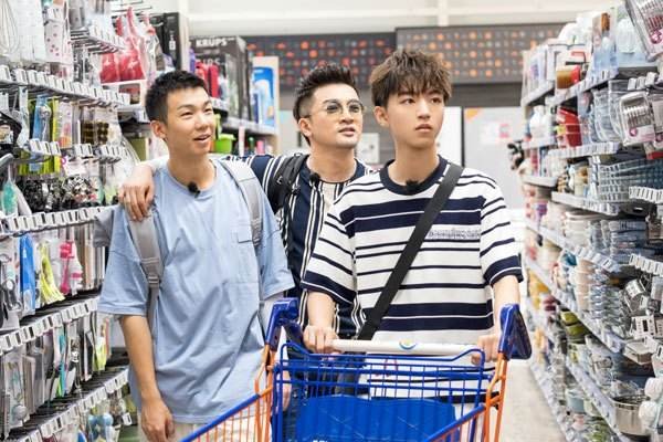 白举纲回应乐队淘汰：狭隘的定义不能代表摇滚，摇滚到底是什么？