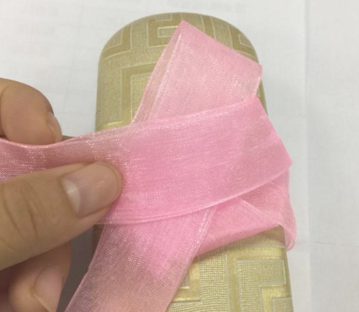 彩带蝴蝶结怎么绑