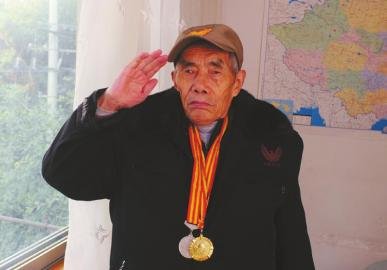 中原女警的基本信息