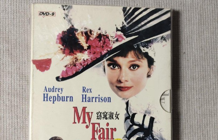 奥黛丽赫本的电影有哪些