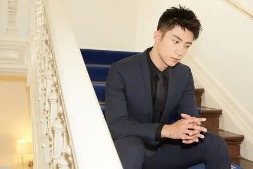 黄景瑜跳《情人》，他跳得如何？