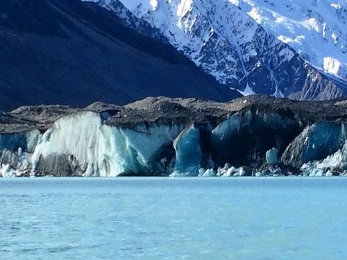 冰川流动的原因