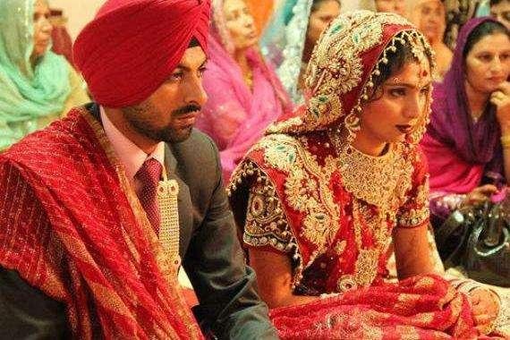 10岁就嫁人，为何最大民主国家印度的童婚屡禁不止？