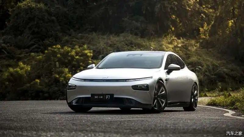 【购车智囊团 】最高售34.99万元! 小鹏P7上市欲与特斯拉争高下