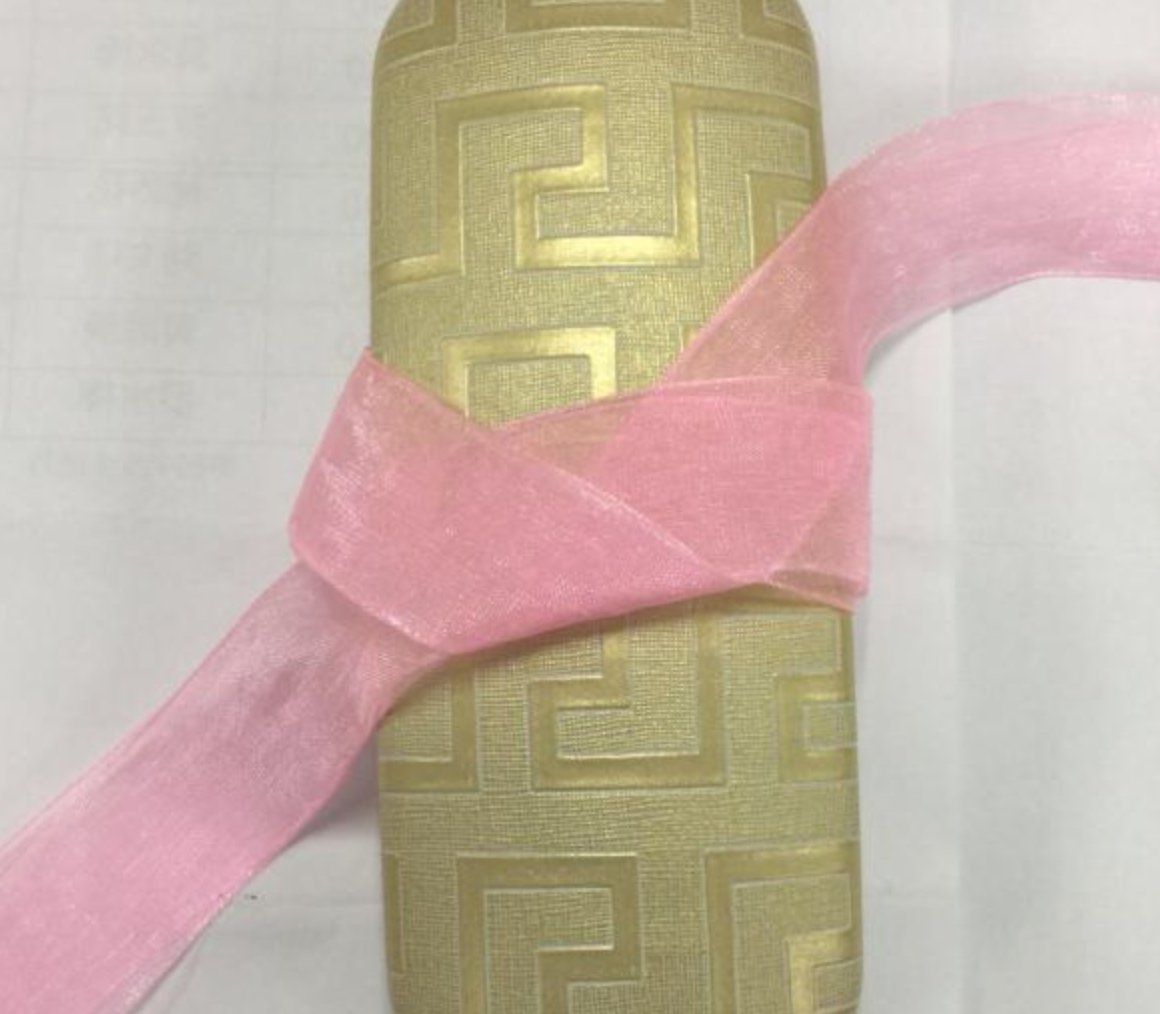 彩带蝴蝶结怎么绑