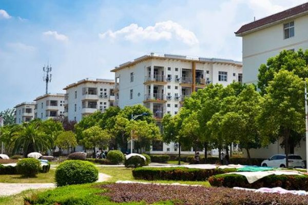 黄冈的职业技术学校怎么样？