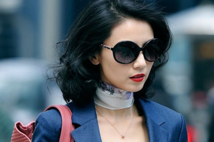 《搜索》的专业影评