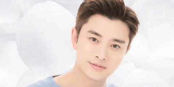 有哪些明星家里很有钱，是一个富二代？