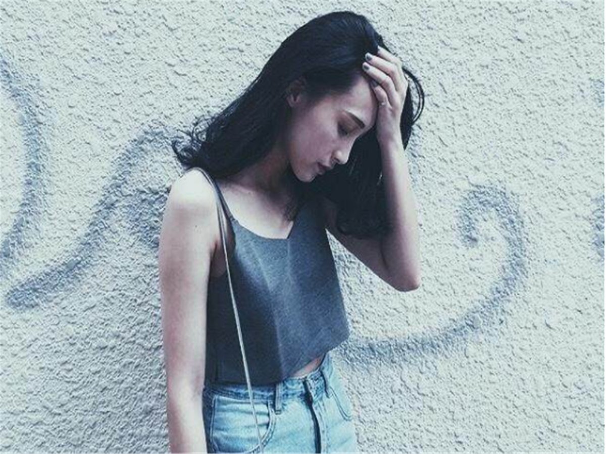 邓论和金晨是怎么分手的？