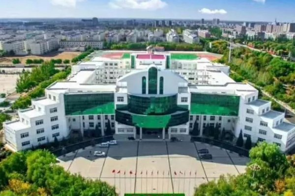 巴彦淖尔市高中排名