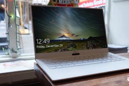 戴尔笔记本跟联想笔记本哪个好？