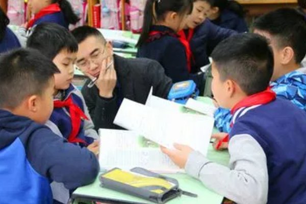 流转的拼音和意思