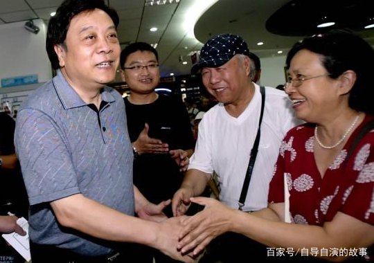 她将赵忠祥告上法庭晚节不保,15年后遭痛骂,饶颖如今怎样了