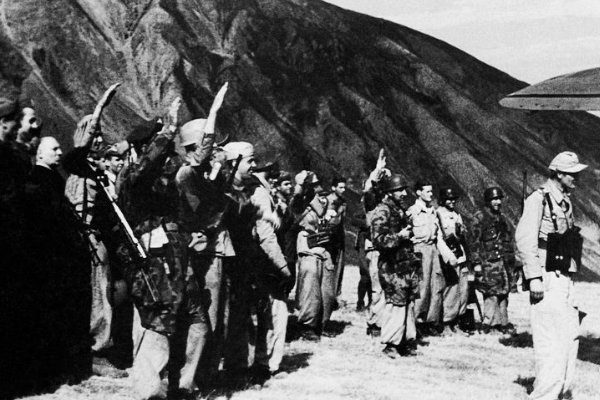 智利VS玻利维亚，如今单论军事实力谁更牛？