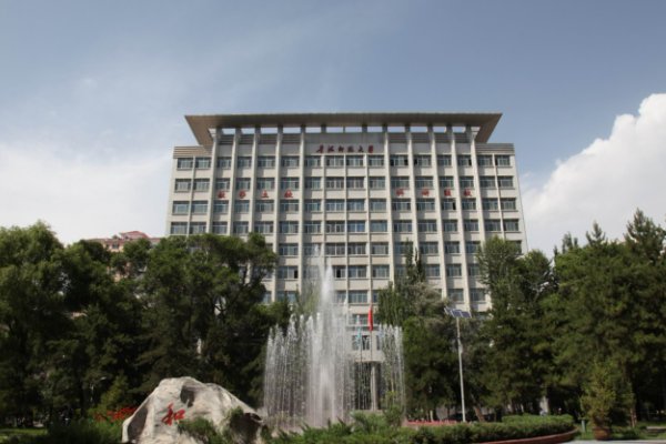 青海师范大学研究生招生办电话