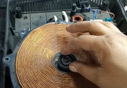 电磁炉显示E10什么意思