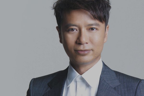李克勤的红日。这首歌是讲什么的？有什么含义！