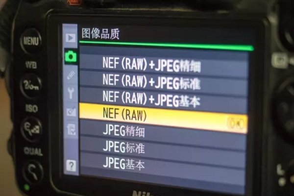 尼康d300s怎么使用？