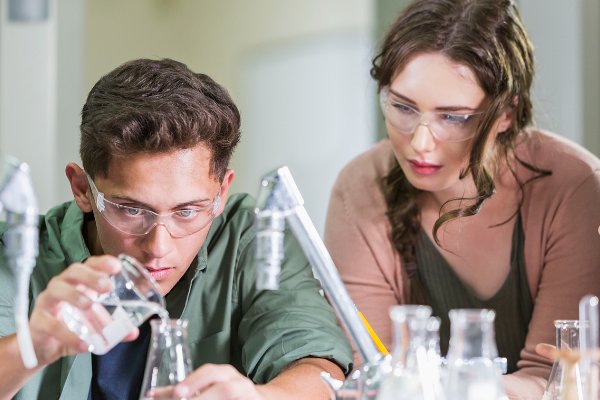 高考文综是什么意思