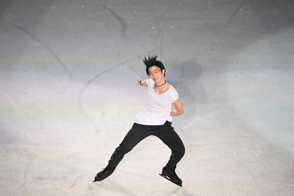 羽生结弦将于召开记者会，或宣布去留，他目前的境况是怎样的？