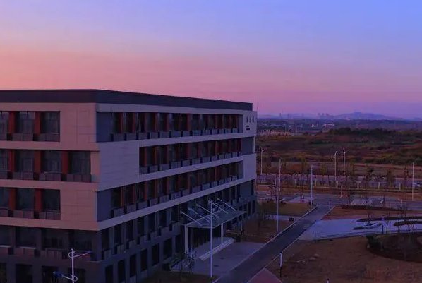 南昌大学科技学院什么档次