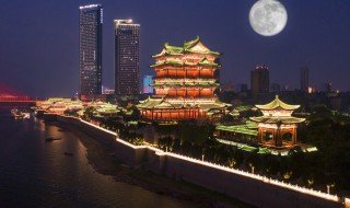 明月心是什么意思，明月天心是什么意思